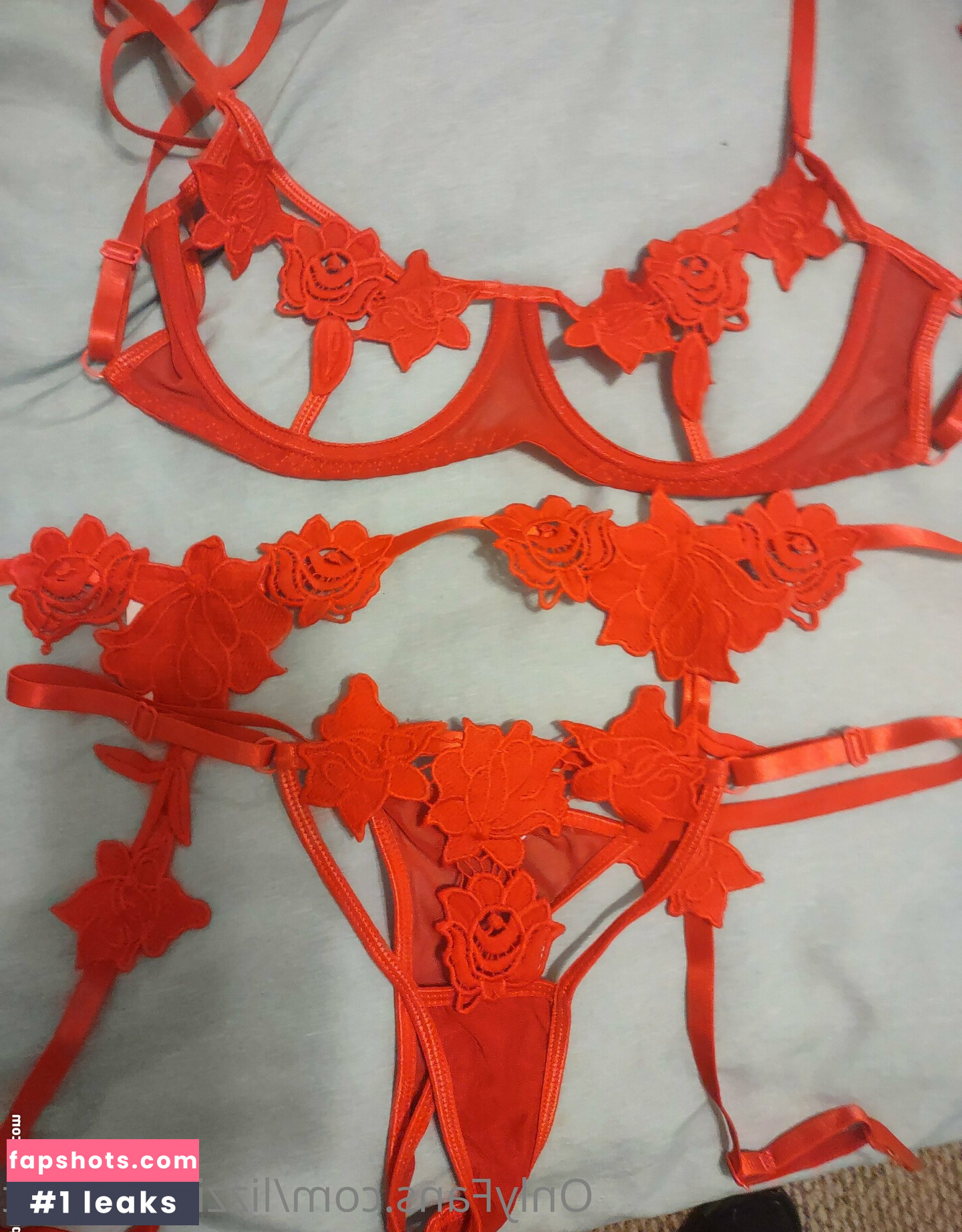 lizziesexifeet Filtración Desnuda OnlyFans Foto #16 - Fapshots