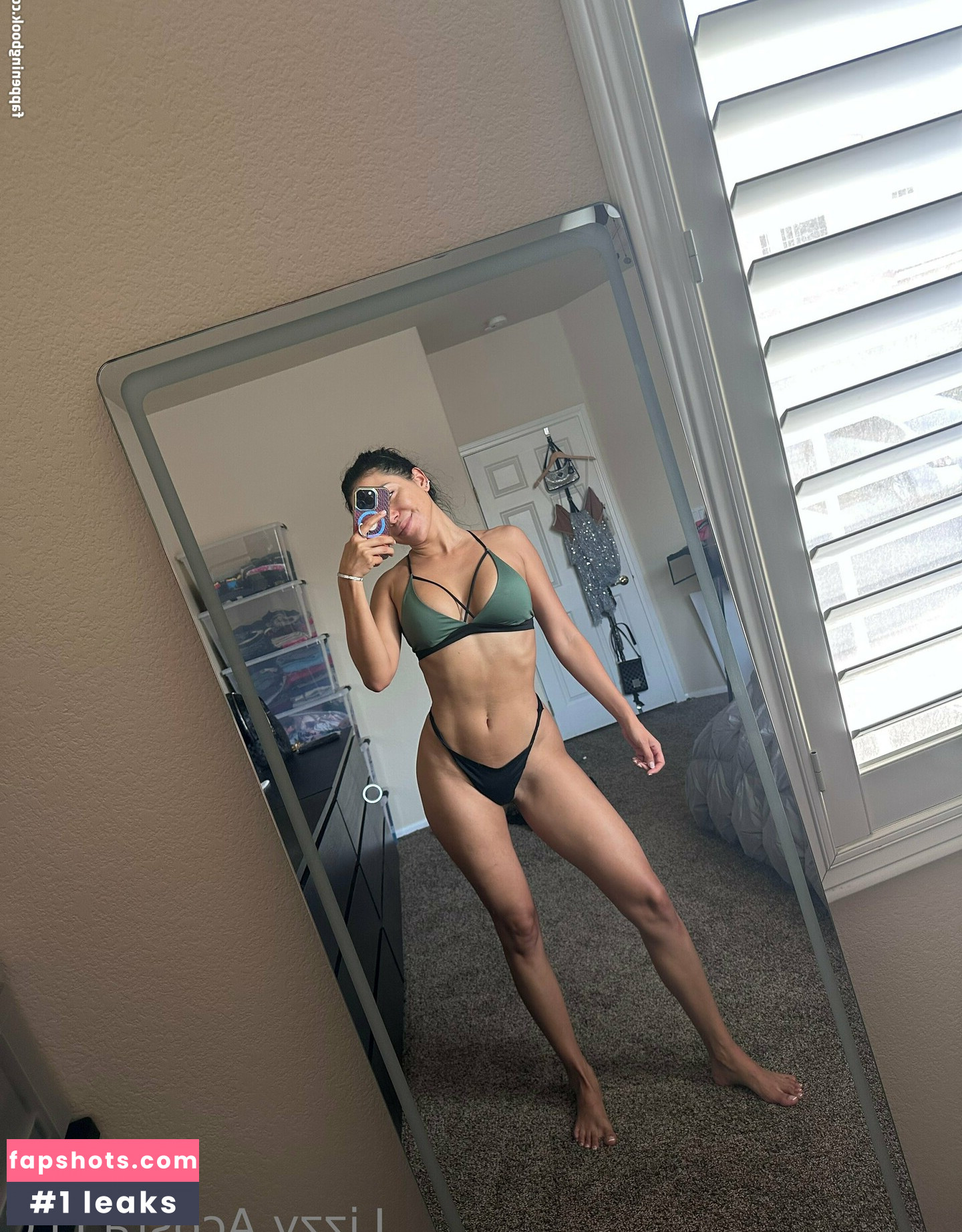 Lizzy Acosta gallery photo #7