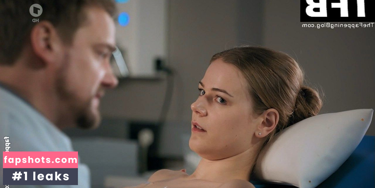 Llewellyn Reichman gallery photo #4