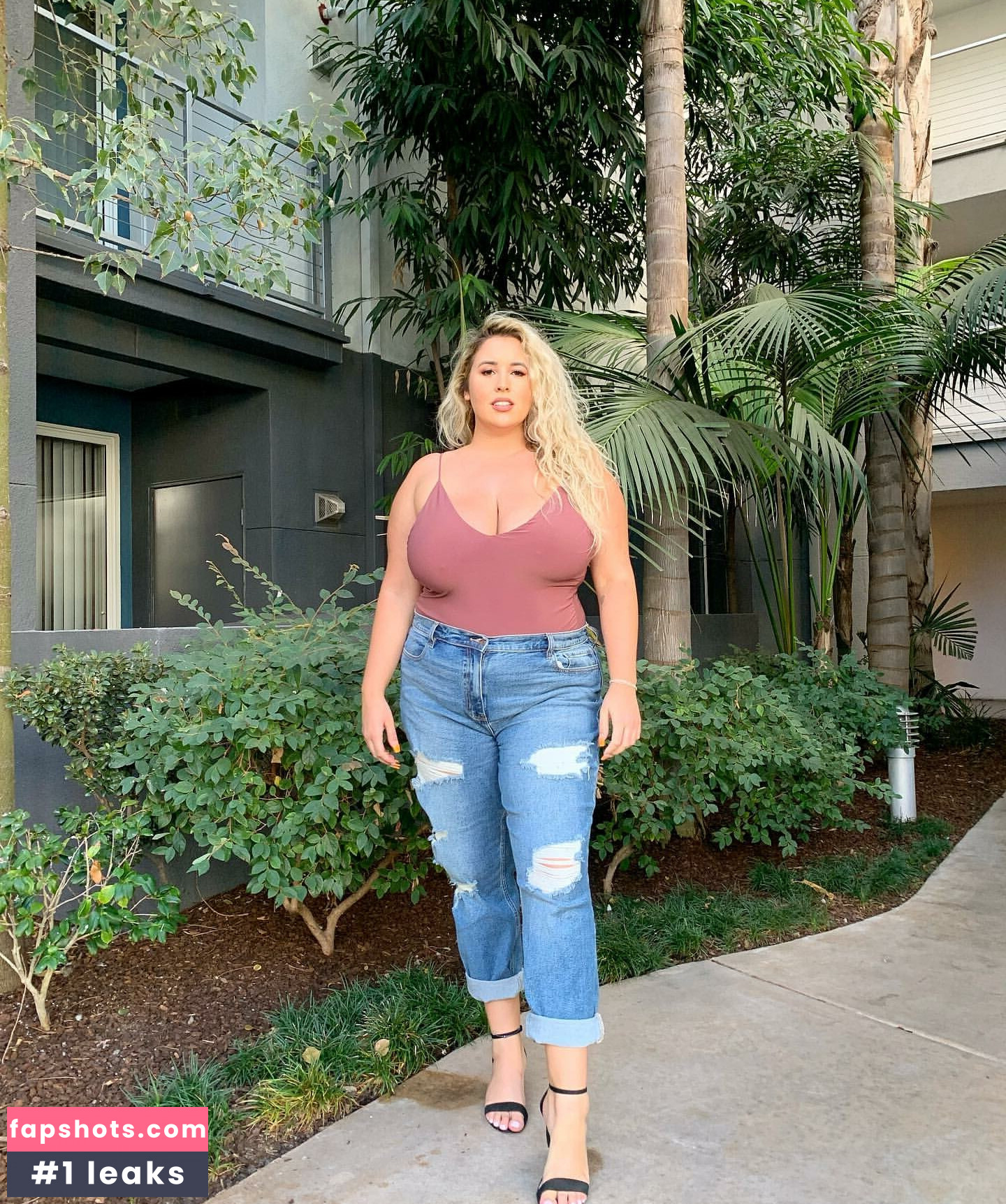 Lo Sangstaaa Nude Leaks OnlyFans Photos #34 - Fapshots