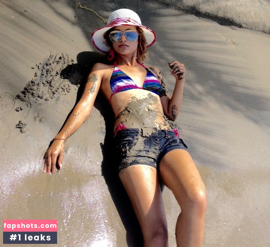 lobita30 Nude Leaks OnlyFans - Fapshots