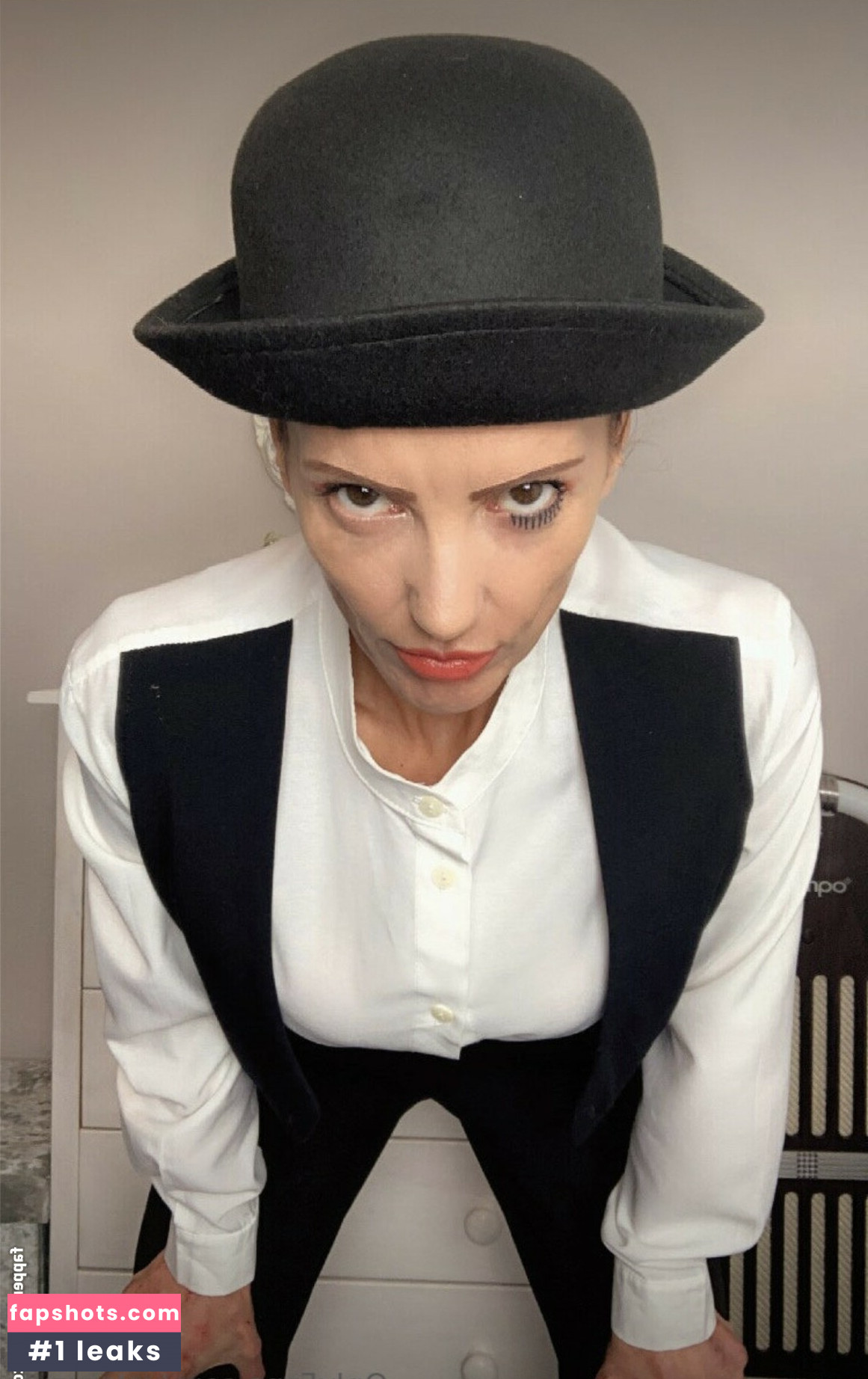 Log in gallery photo #104