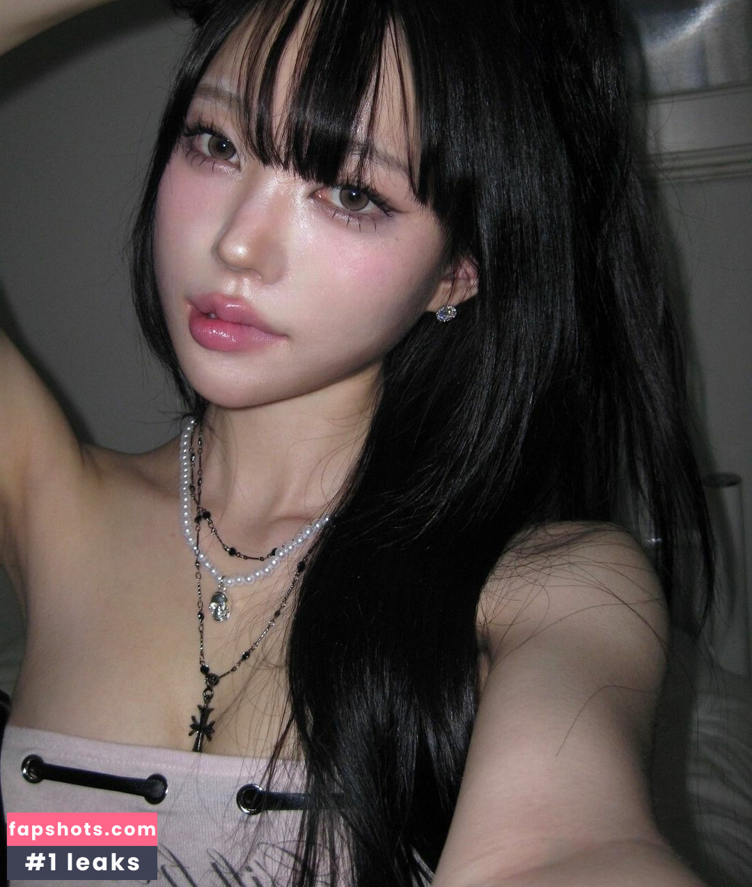 Log in gallery photo #94