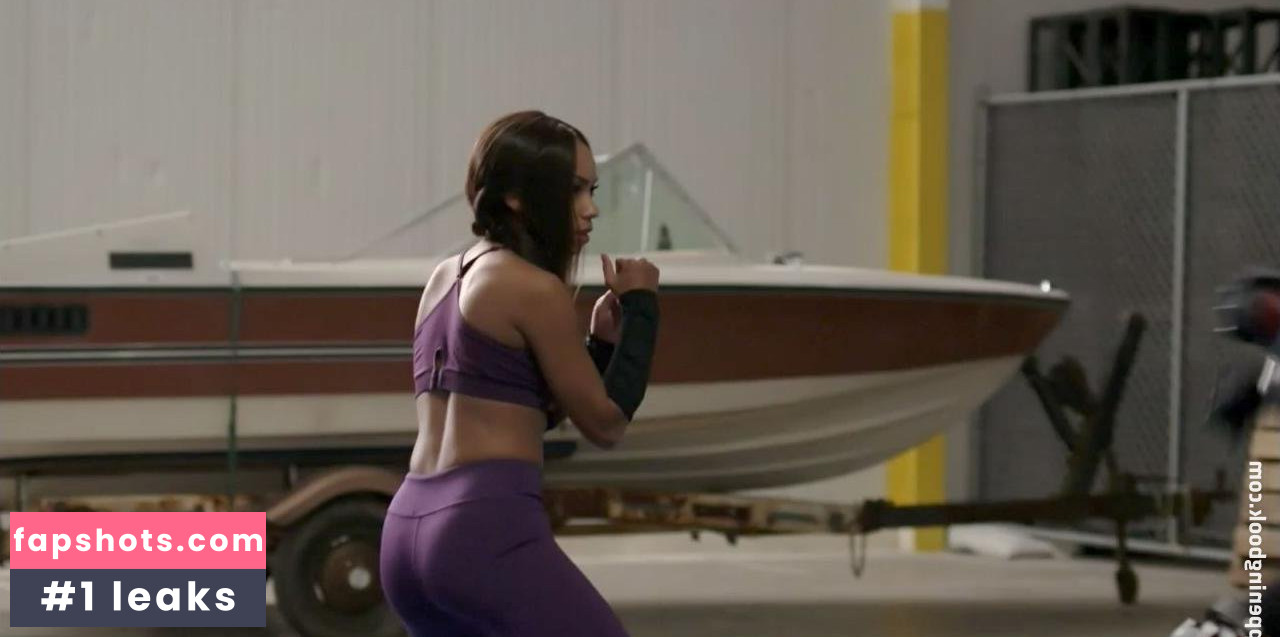 Logan Browning gallery photo #38