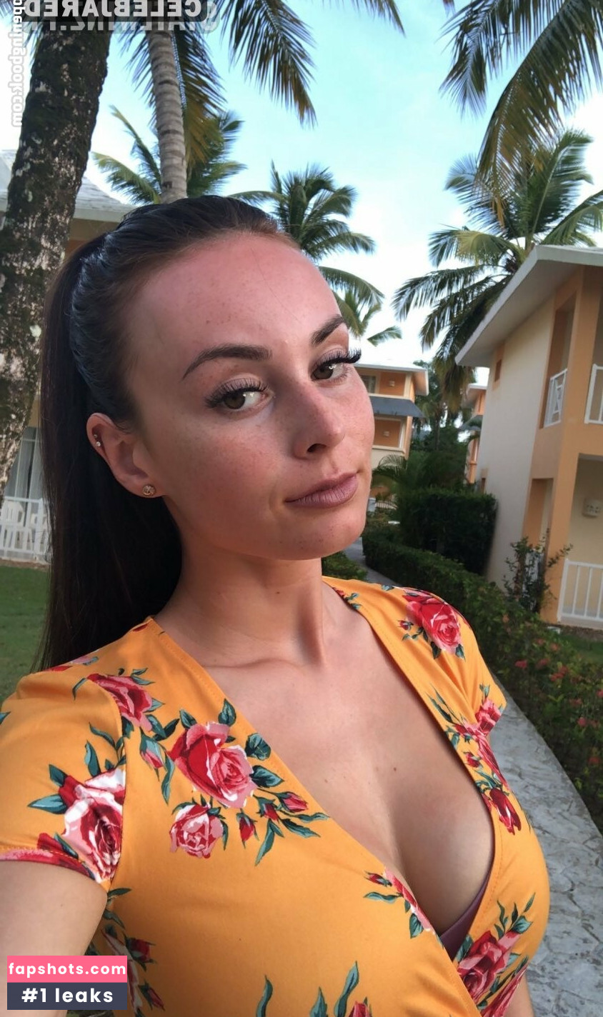 Logan Fabbro gallery photo #23