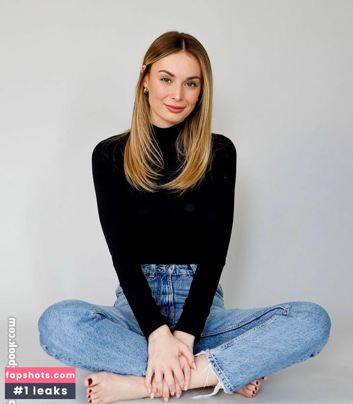 Logan Fabbro gallery photo #4