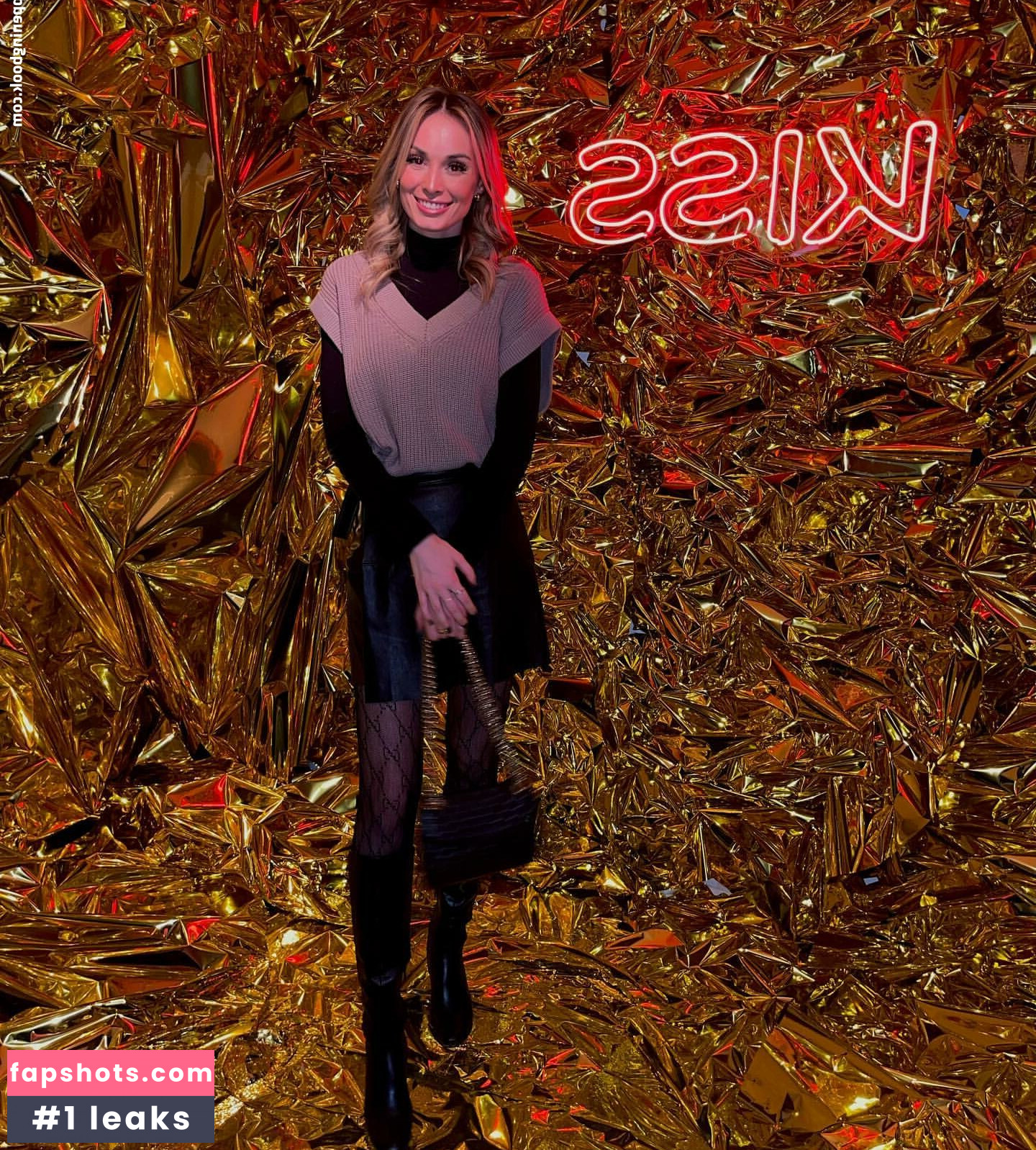 Logan Fabbro gallery photo #8