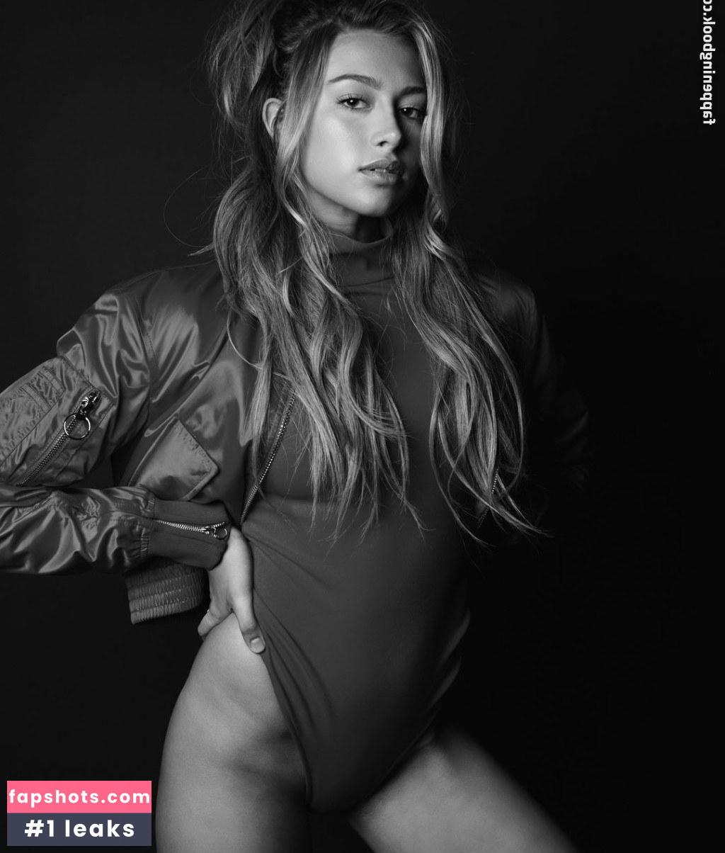 Logan Riley Hassel gallery photo #29