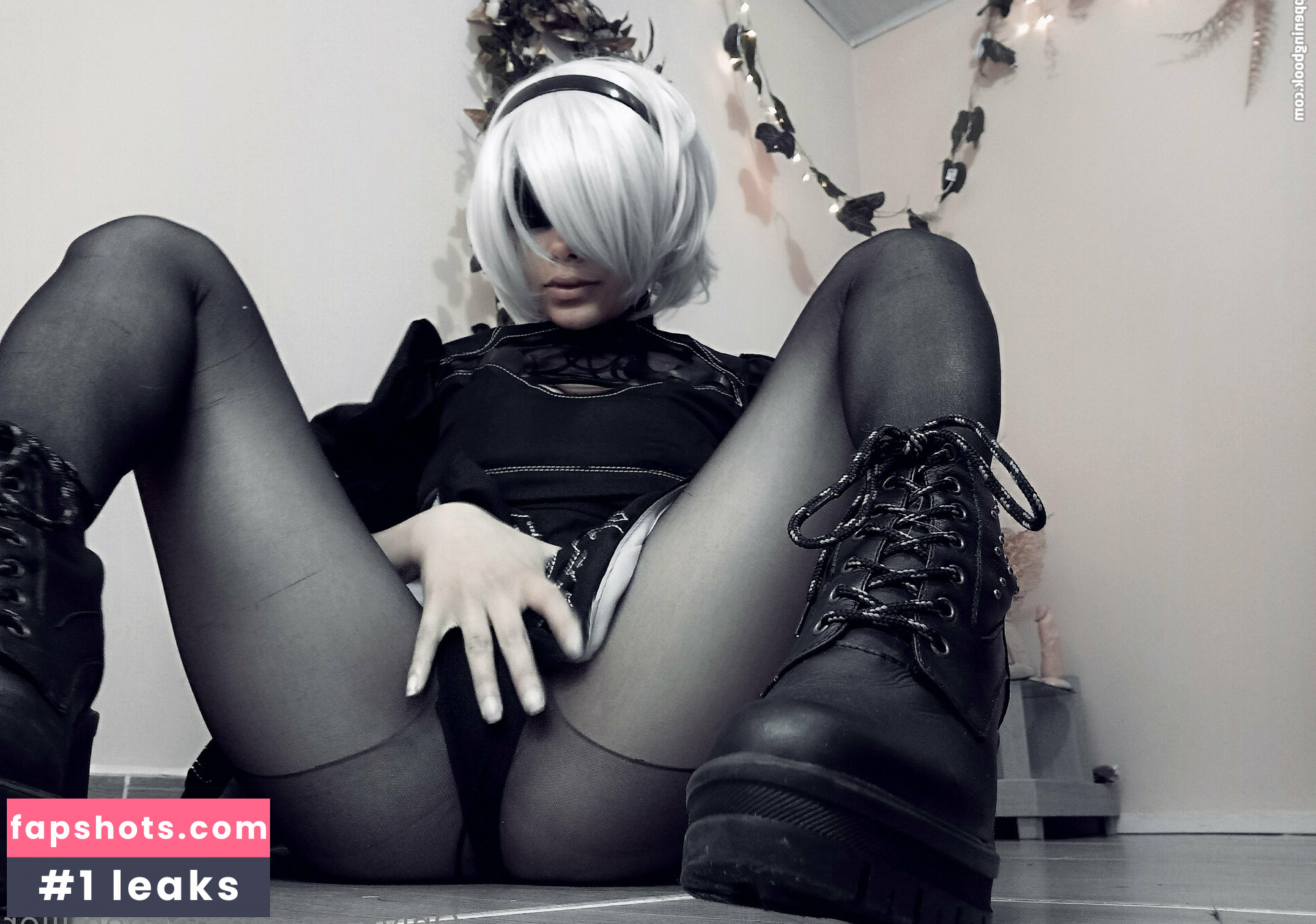 loiijanne nude babe gallery