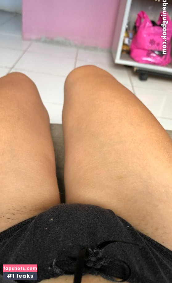 LoiraGostosa nude babe gallery