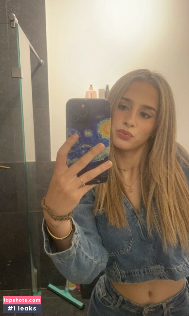 Lois Elise nude babe gallery