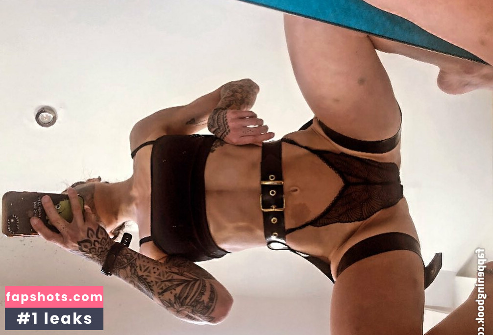 Lois Pacitto gallery photo #17