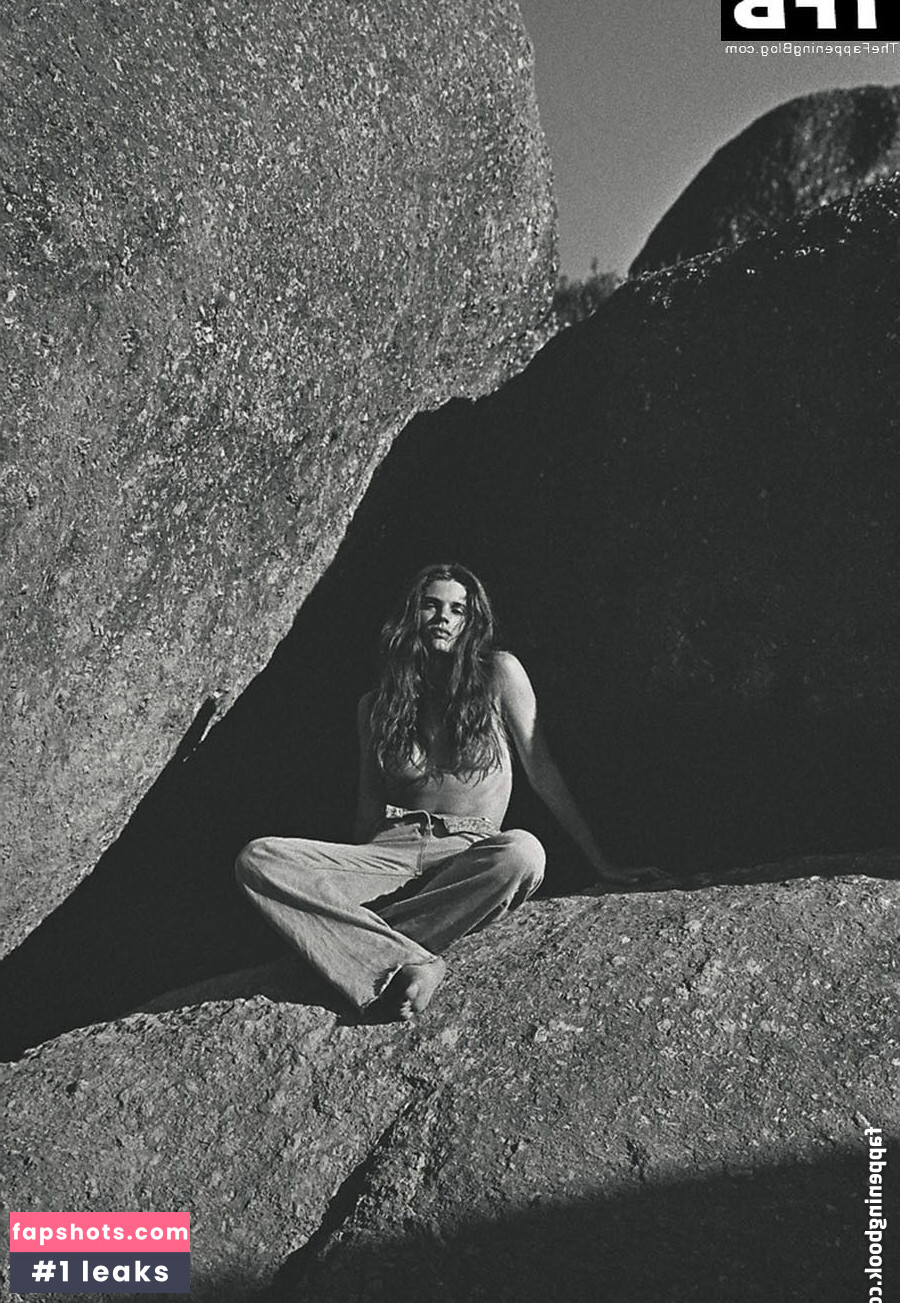 Lois Schindeler gallery photo #4