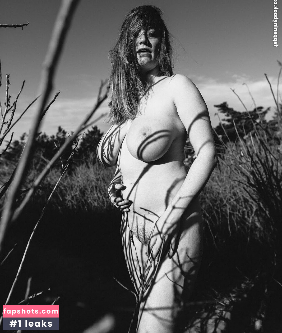 loisplz gallery photo #178