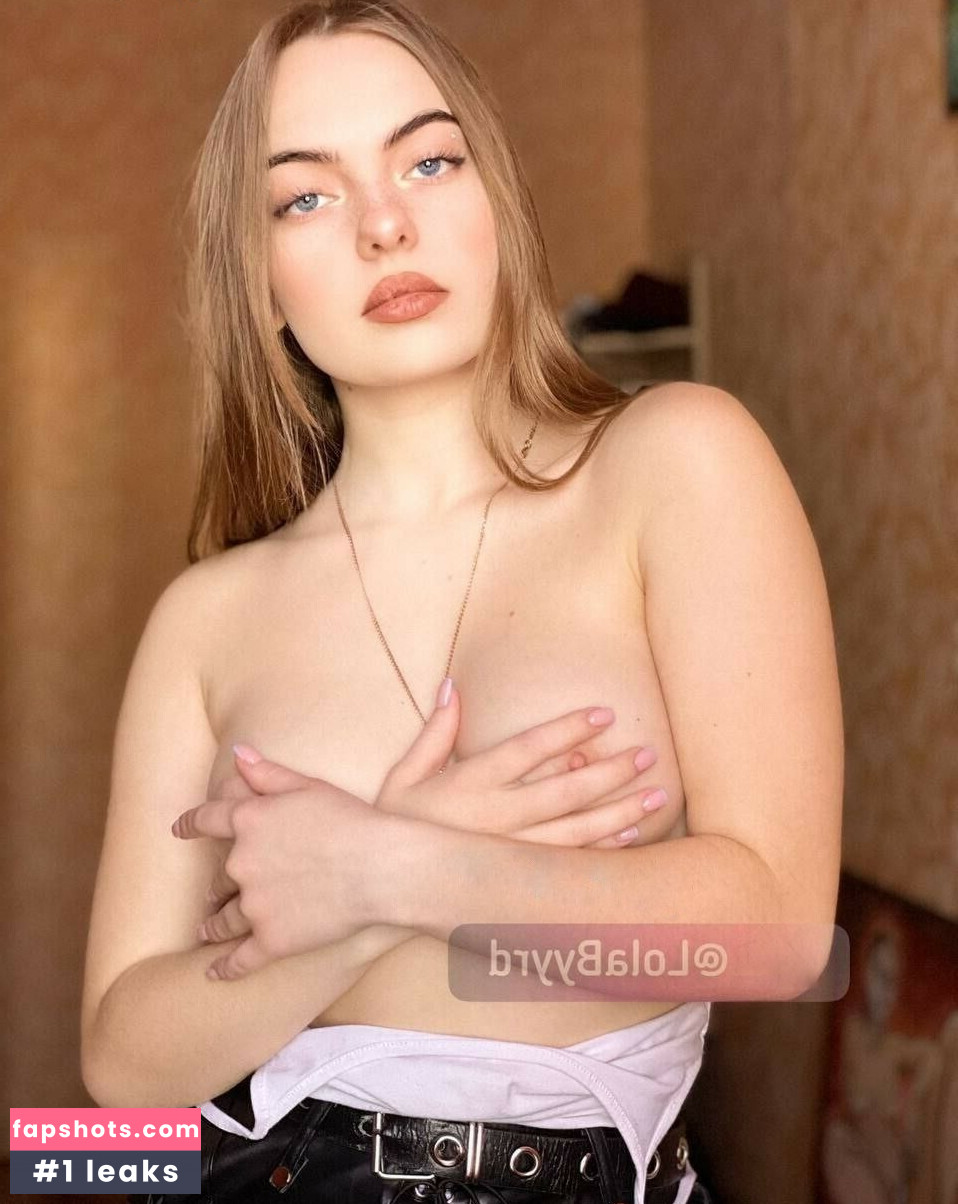 Lola Byrd gallery photo #28