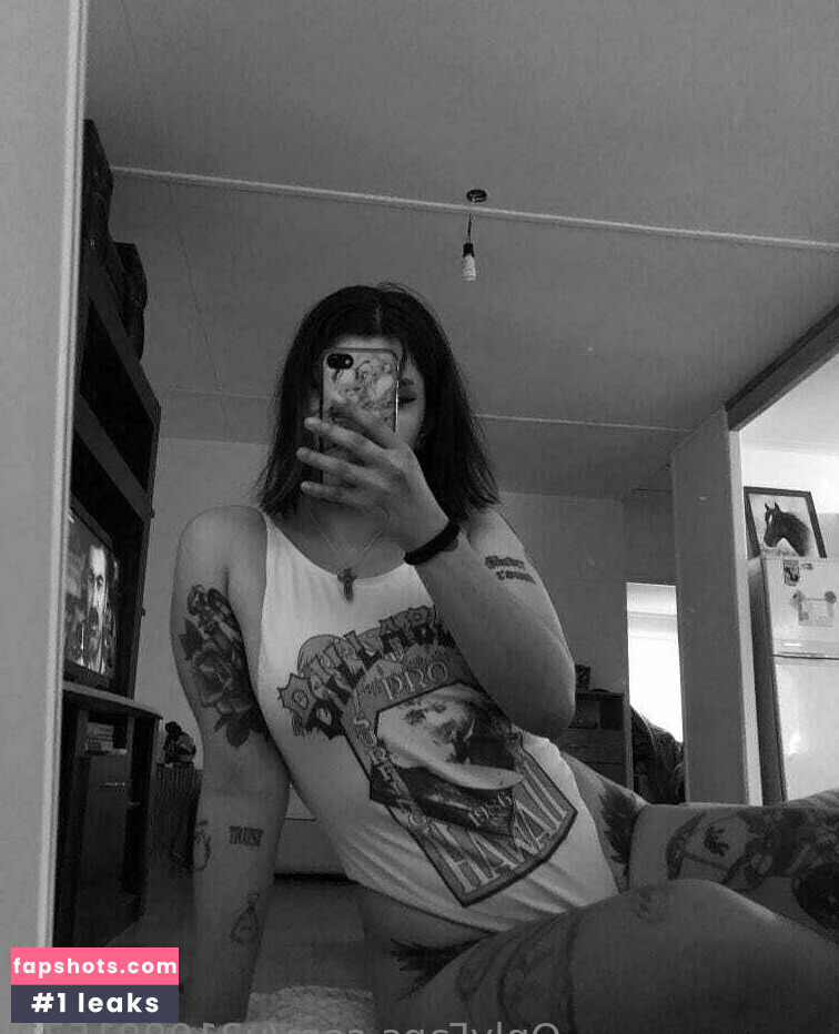 lola_deinnn gallery photo #19