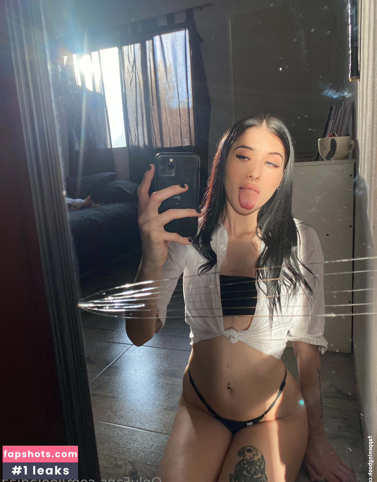 Lola Diaz gallery photo #19