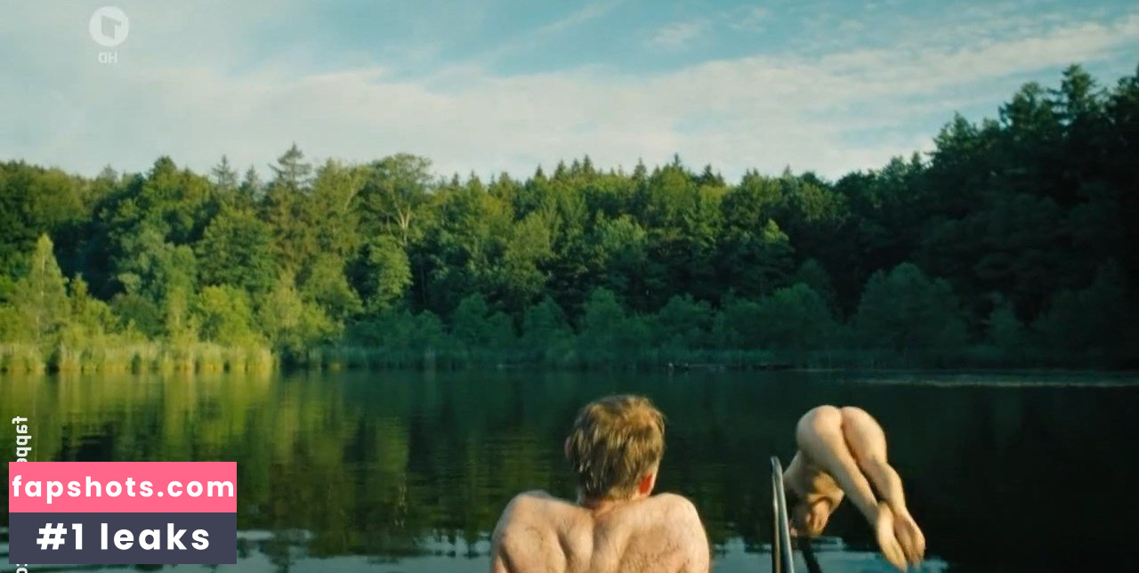 Lola Dockhorn gallery photo #3