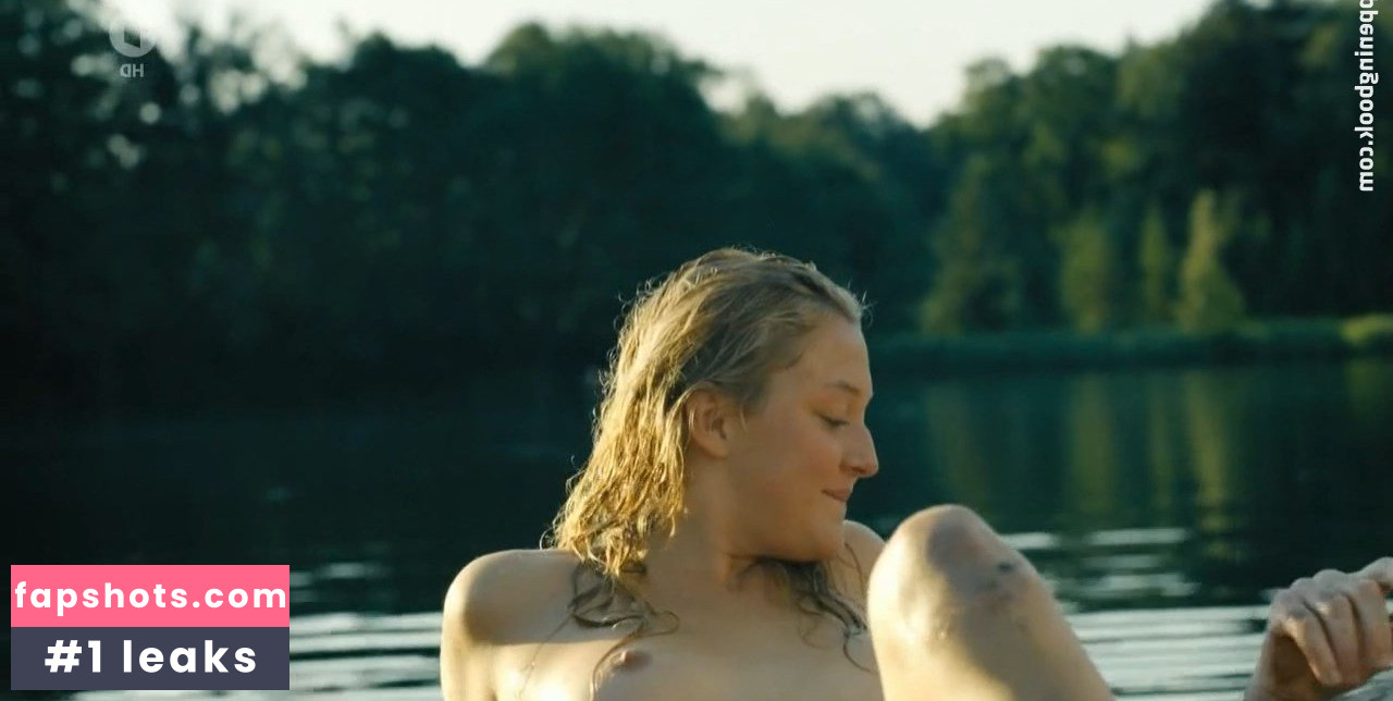 Lola Dockhorn gallery photo #5