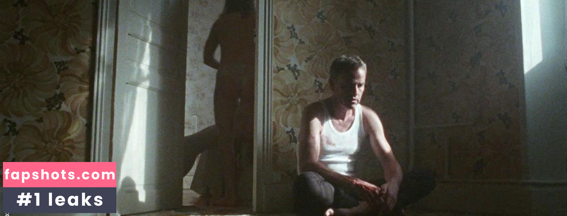 Lola Dueñas nude babe gallery