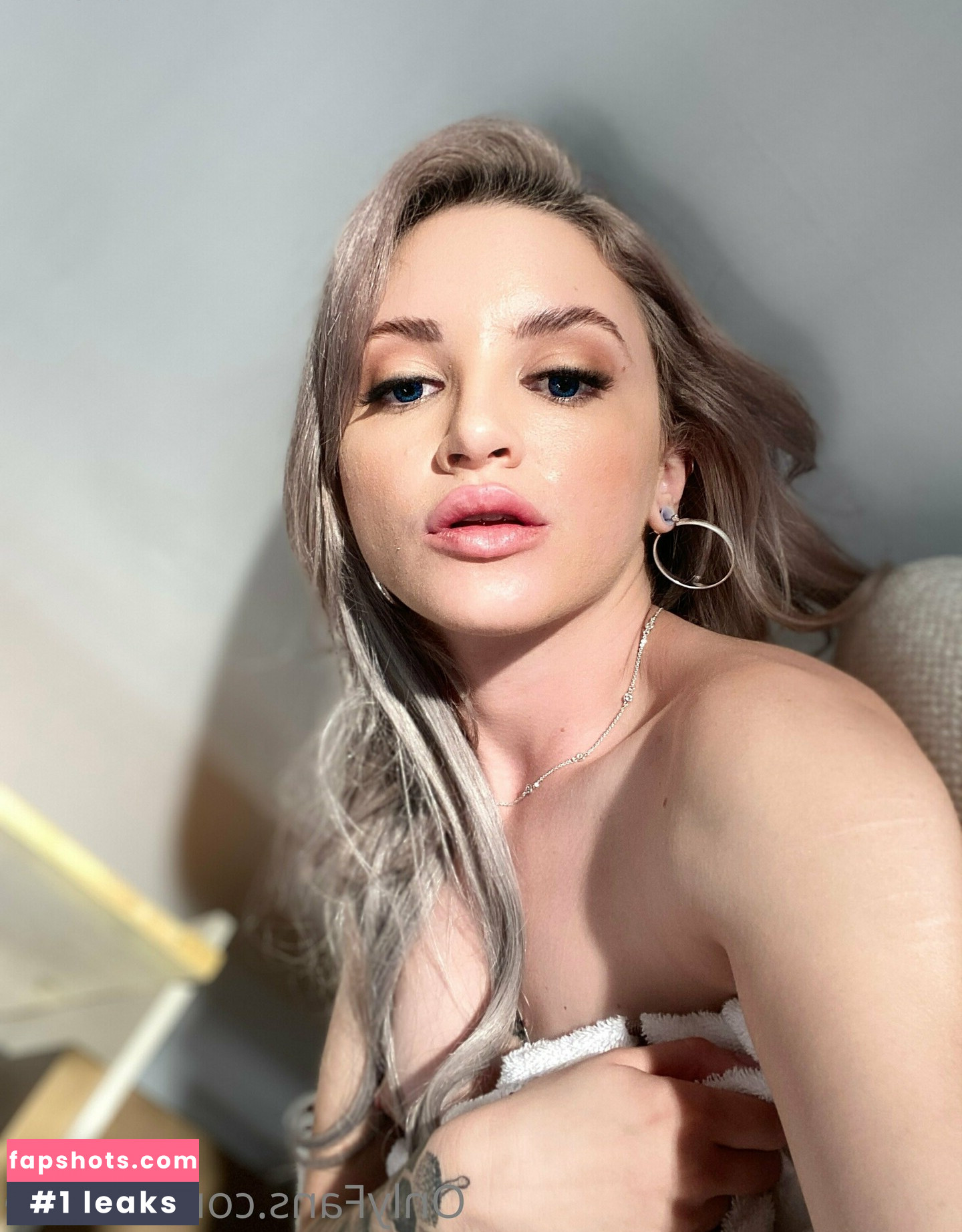 Lola Fae gallery photo #304