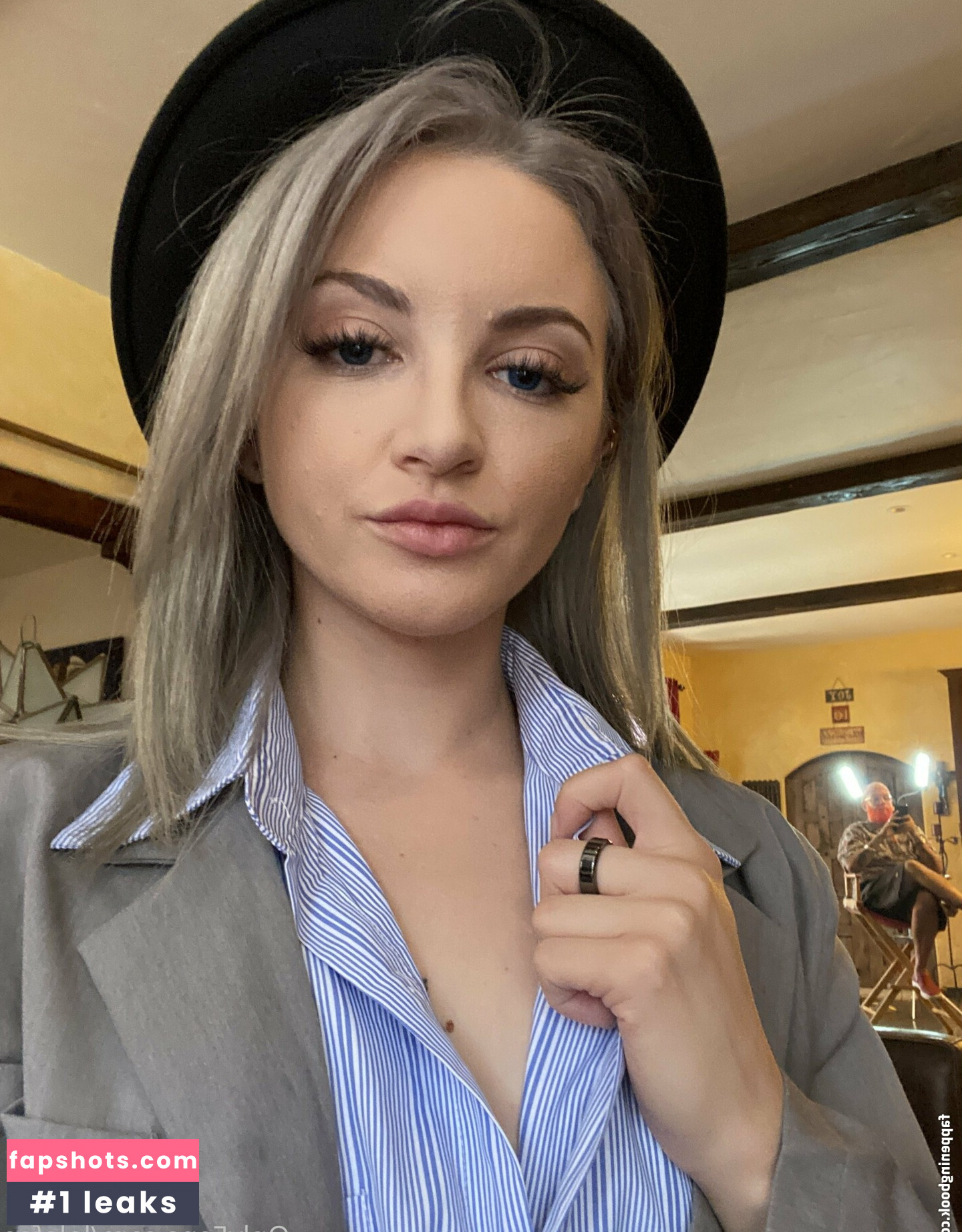 Lola Fae gallery photo #316