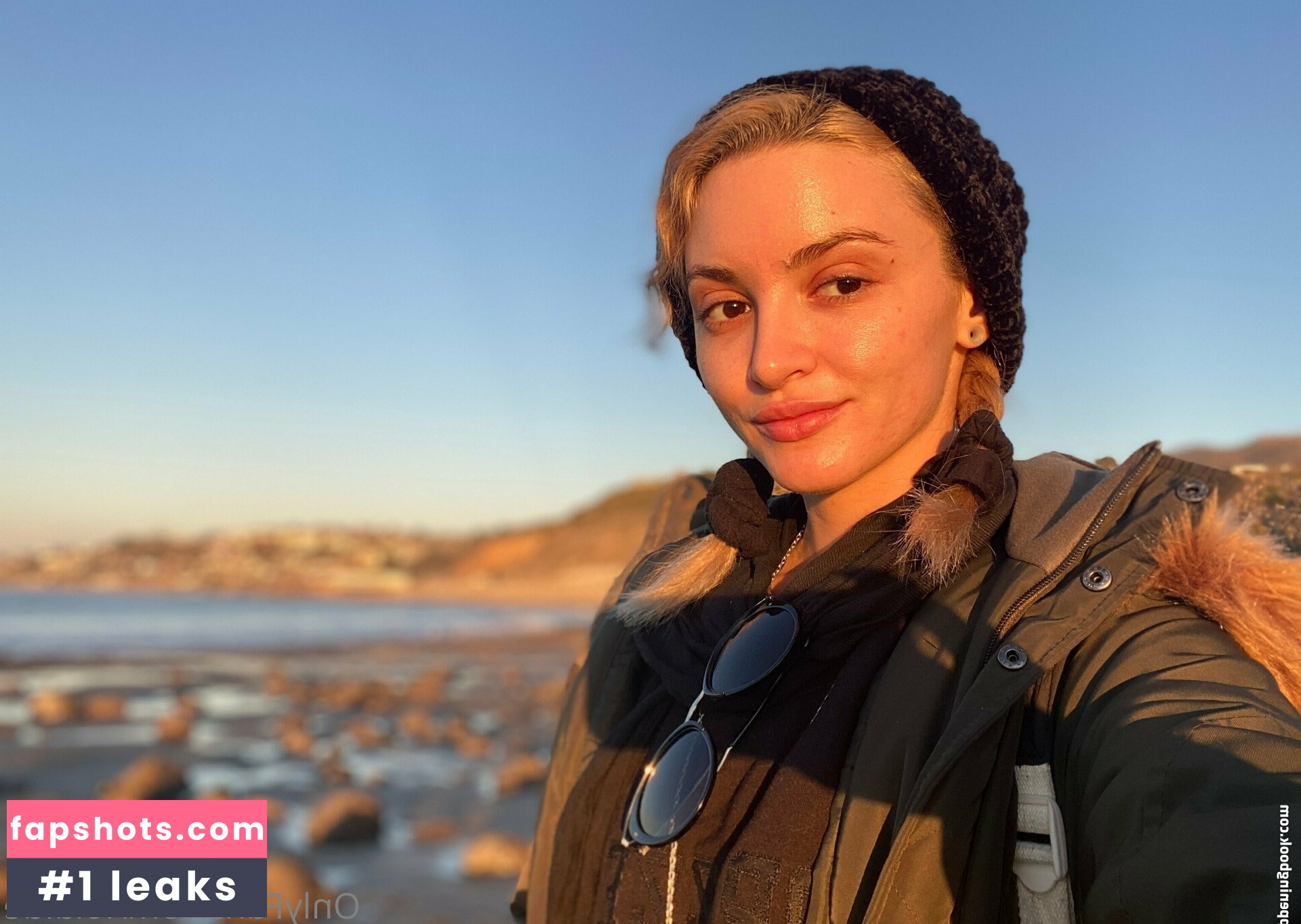 Lola Fae gallery photo #327