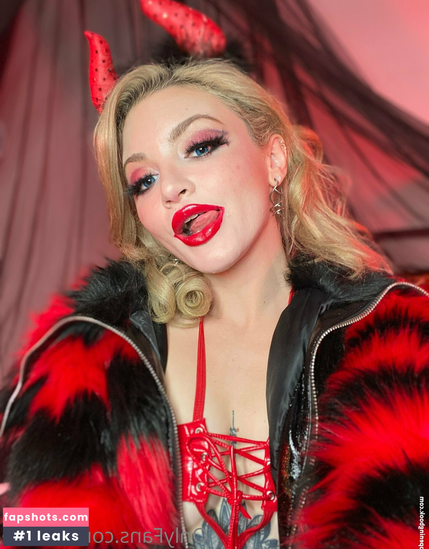 Lola Fae gallery photo #512