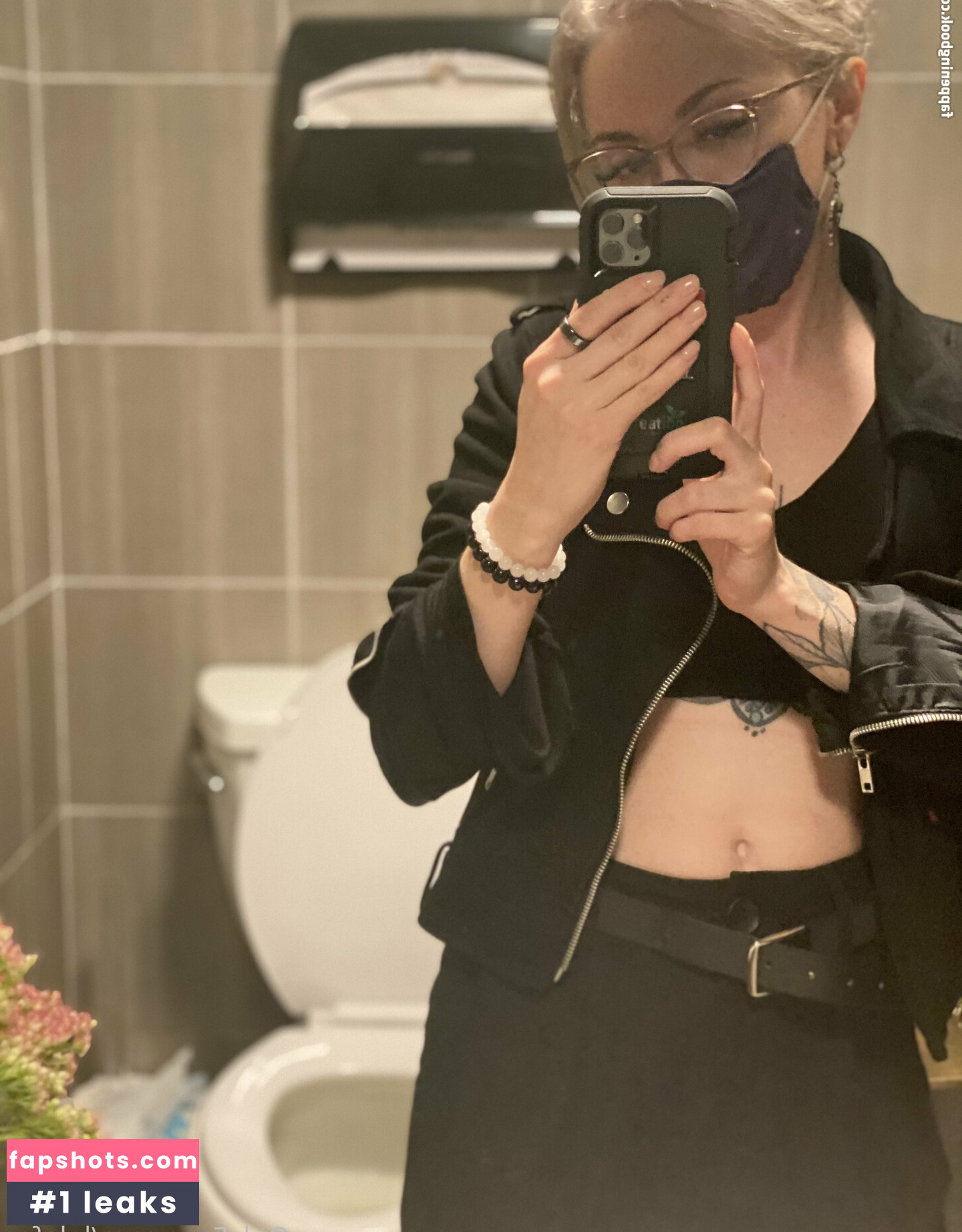 Lola Fae gallery photo #657