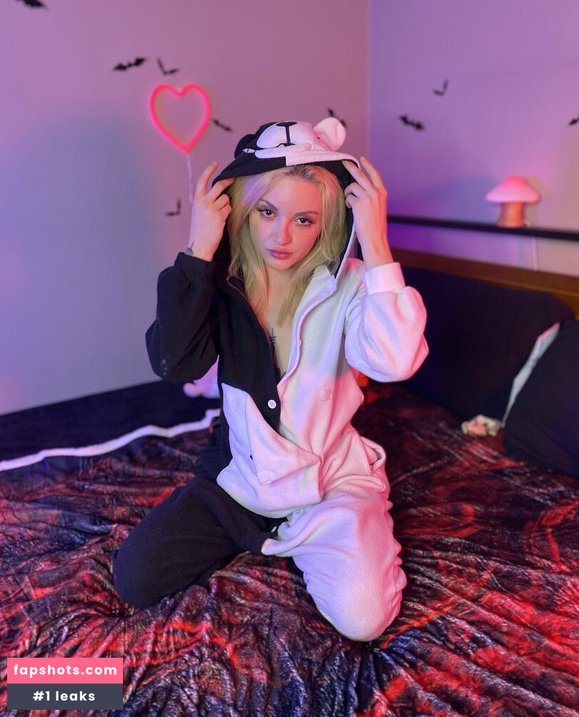 Lola Fae gallery photo #549