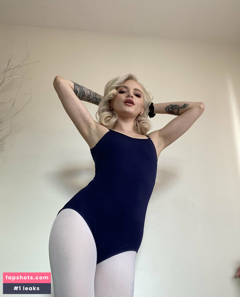 Lola Fae gallery photo #640