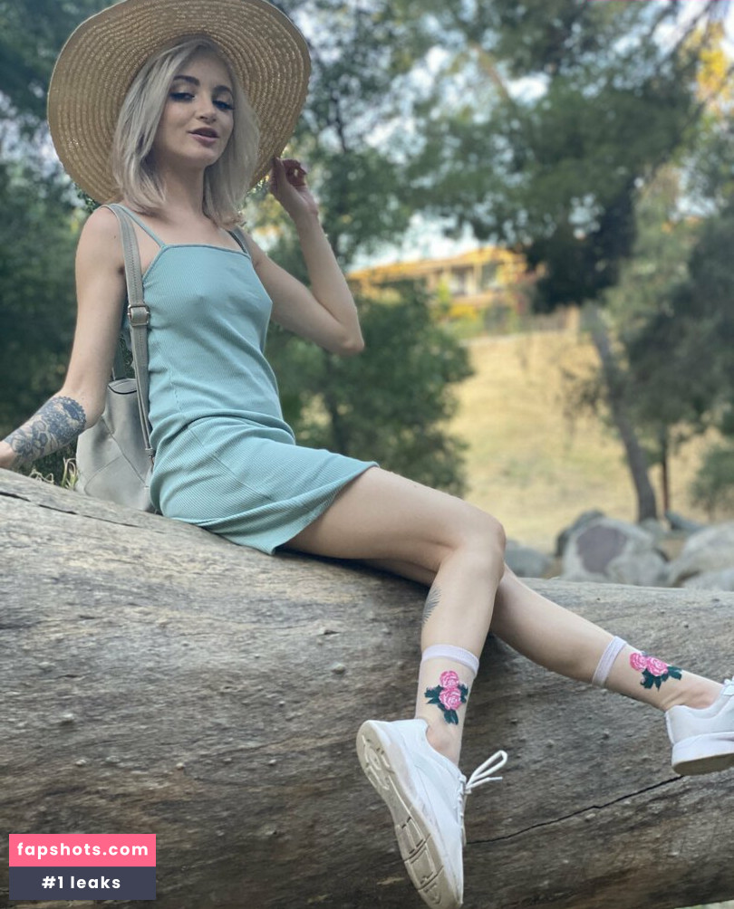 Lola Fae gallery photo #724