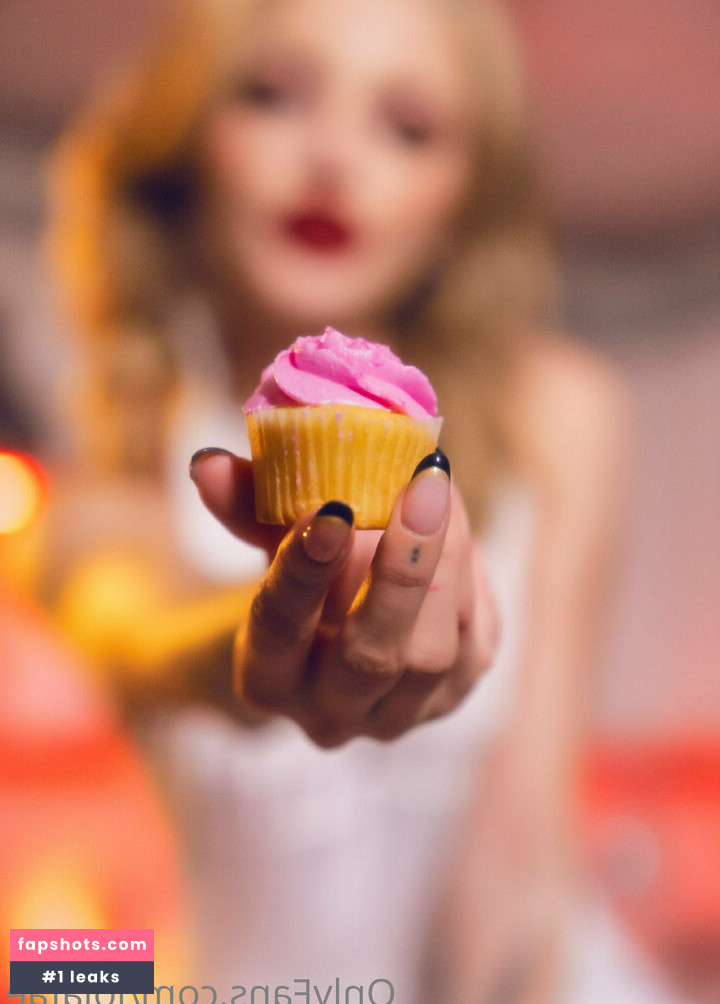 Lola Fae gallery photo #789