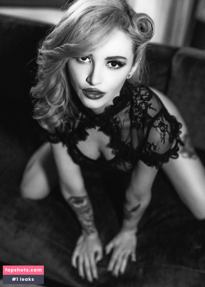 Lola Fae gallery photo #796