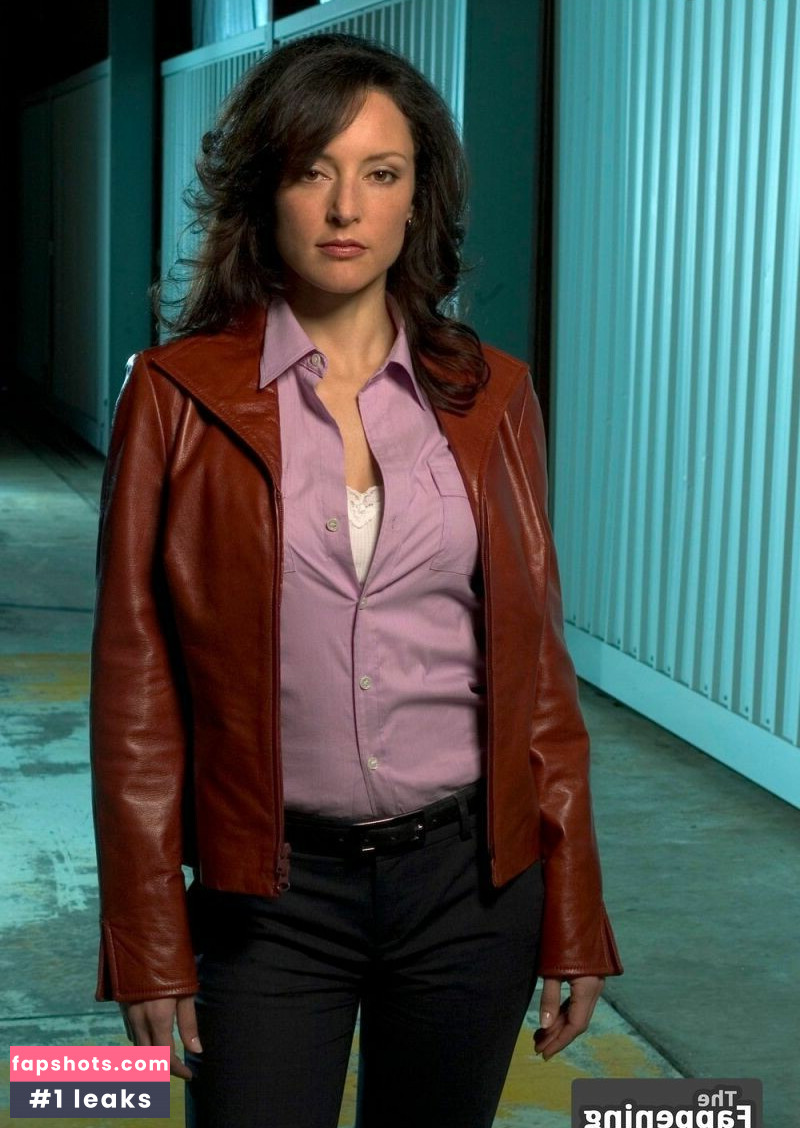 Lola Glaudini gallery photo #12