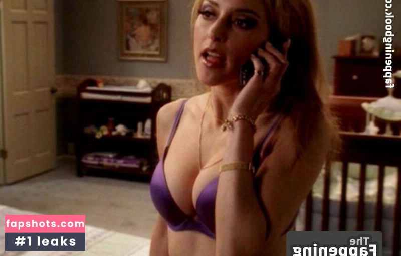 Lola Glaudini gallery photo #17