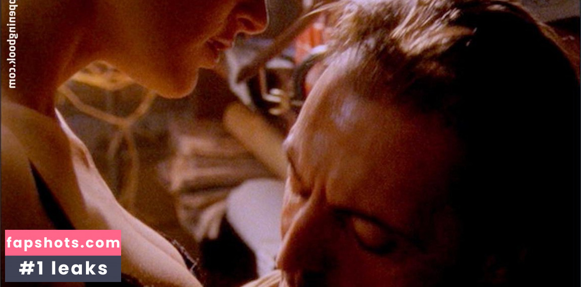 Lola Glaudini gallery photo #71