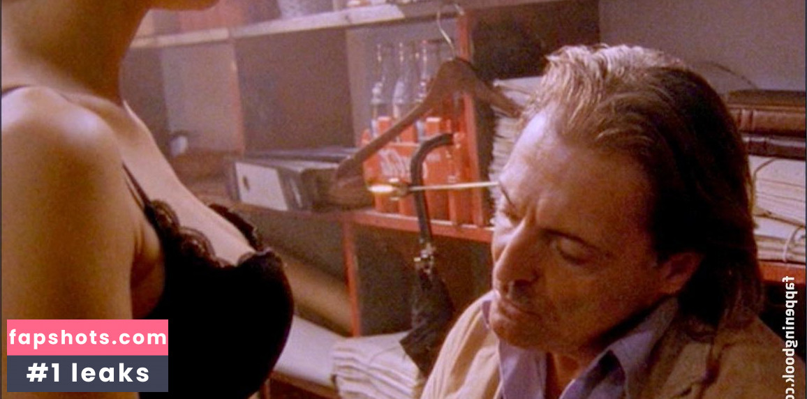 Lola Glaudini gallery photo #74