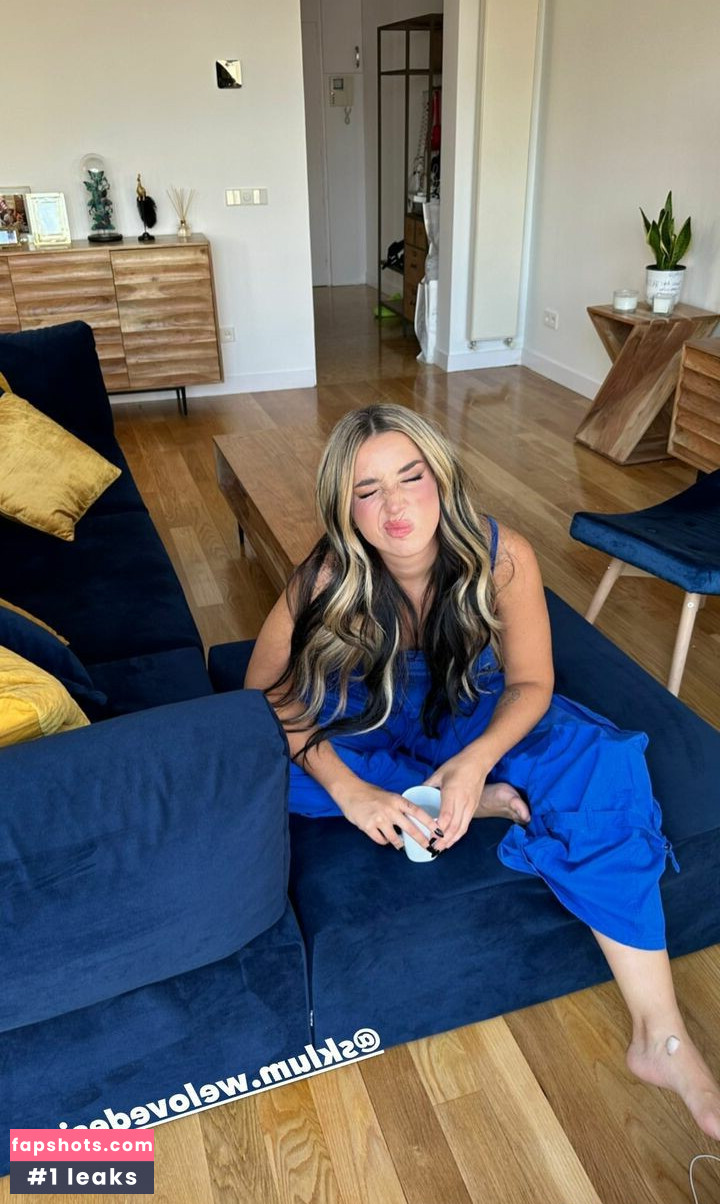 Lola Indigo gallery photo #46