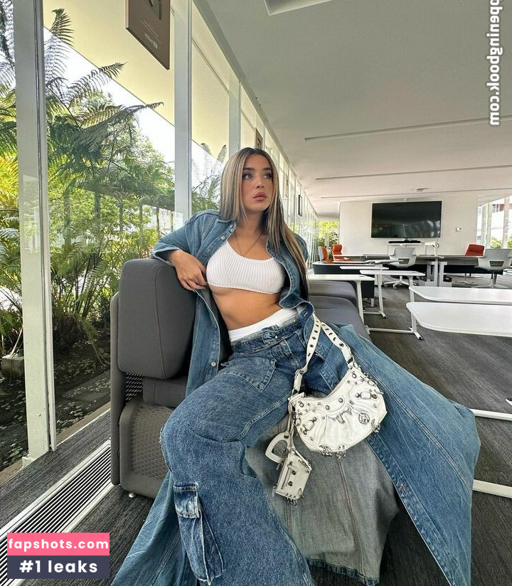 Lola Indigo gallery photo #57