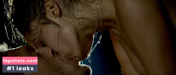 Lola Le Lann gallery photo #29