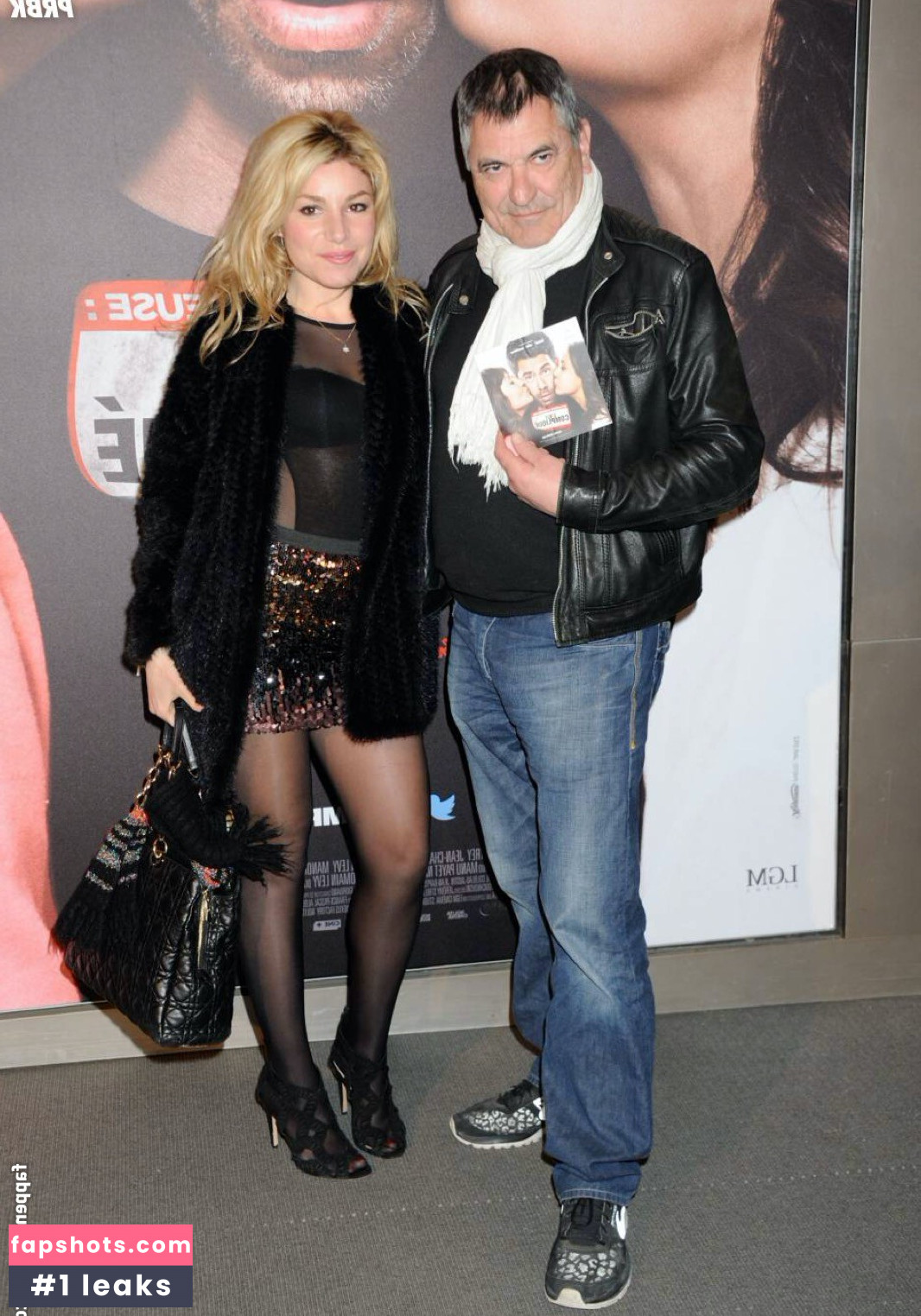 Lola Marois gallery photo #4