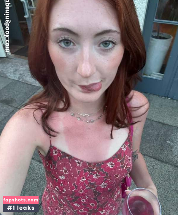 Lola May gallery photo #11