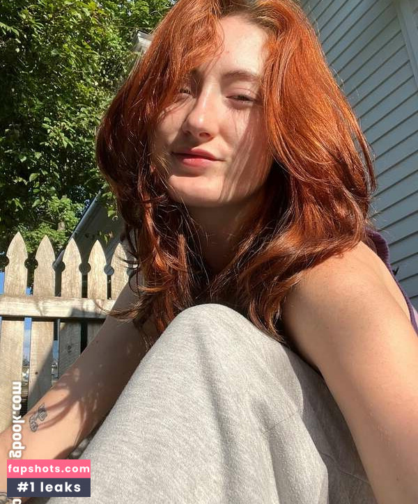 Lola May gallery photo #23