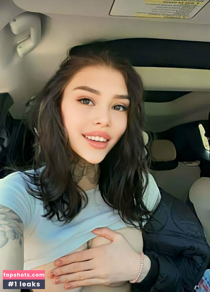 lola_redly gallery photo #33