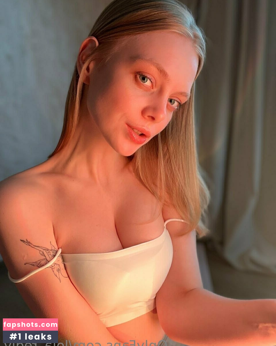 lola_redly gallery photo #93