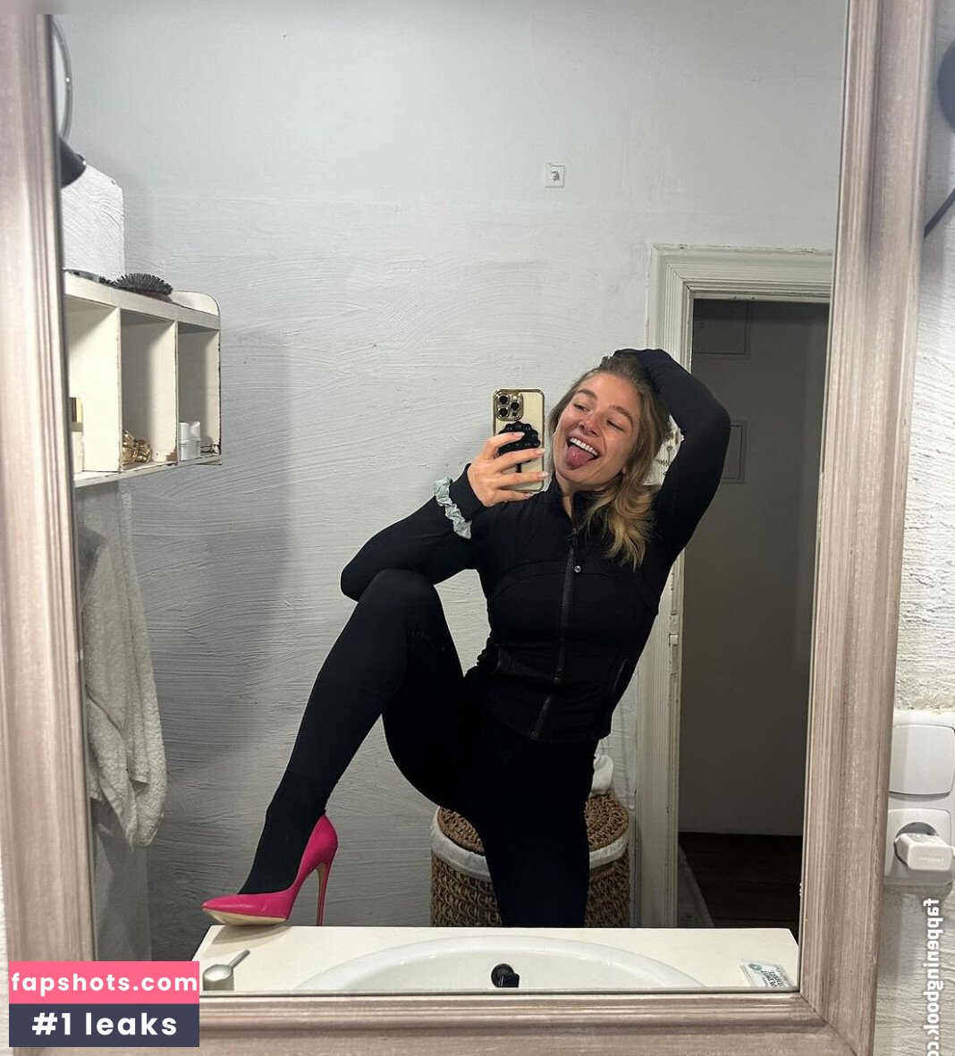 Lola Weippert Nacktheit OnlyFans Fotos #113 - Fapshots