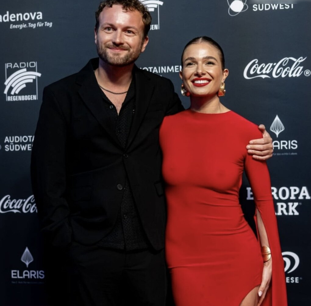 lola-weippert gallery photo #291