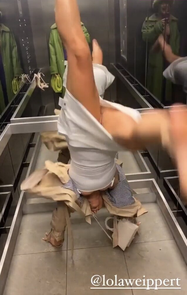 lola-weippert gallery photo #293