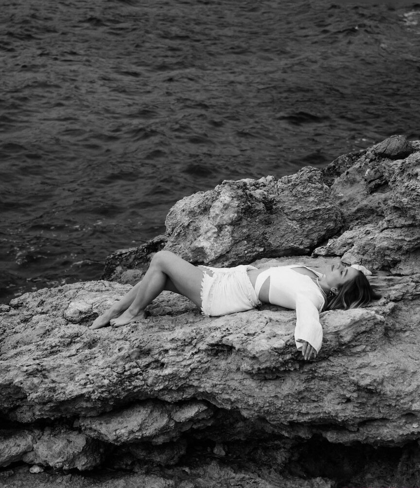 lola-weippert gallery photo #314